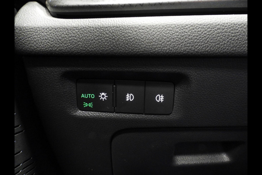 Škoda Octavia Combi 1.0 TSI Business Edition NAVI/VIRTUAL/LED/TREKH/18"LMV!