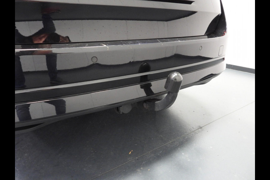 Škoda Octavia Combi 1.0 TSI Business Edition NAVI/VIRTUAL/LED/TREKH/18"LMV!