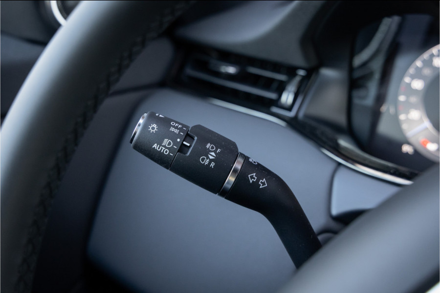 Land Rover Range Rover Evoque P270e PHEV AWD Dynamic SE