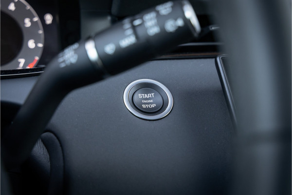 Land Rover Range Rover Evoque P270e PHEV AWD Dynamic SE