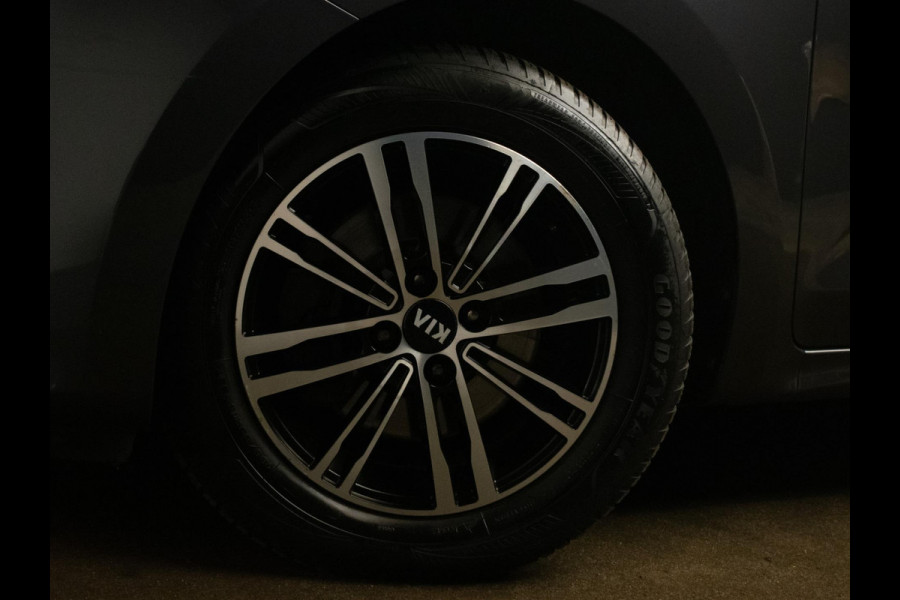 Kia Rio 1.0 TGDI ComfortPlusLine Navigator Sport (NAVI,CRUISE,CAMERA,LED,DAB,ELEKTRISCH PAKKET,SPORTSTOELEN,LM VELGEN,NETTE STAAT)