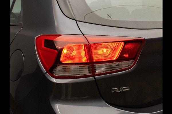 Kia Rio 1.0 TGDI ComfortPlusLine Navigator Sport (NAVI,CRUISE,CAMERA,LED,DAB,ELEKTRISCH PAKKET,SPORTSTOELEN,LM VELGEN,NETTE STAAT)