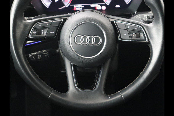 Audi A3 30 TFSI Advanced Edition | Sportstoelen | Carplay | Camera | Navigatie | Full LED | Virtual Cockpit | Climate control | 18'' | Getint glas | Cruise control | Parkeerhulp | Bluetooth | Audi Sound
