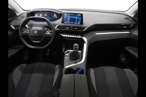 Peugeot 5008 1.2 PureTech 7P. | 360 | Stoelverwarming | PDC | Cruise | Climate | Carplay