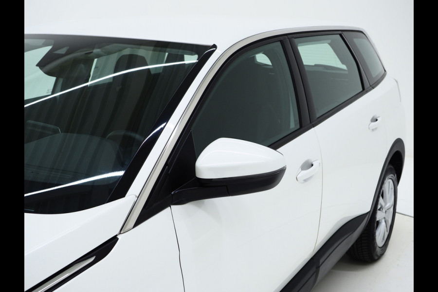 Peugeot 5008 1.2 PureTech 7P. | 360 | Stoelverwarming | PDC | Cruise | Climate | Carplay