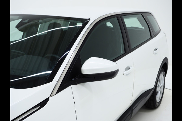 Peugeot 5008 1.2 PureTech 7P. | 360 | Stoelverwarming | PDC | Cruise | Climate | Carplay