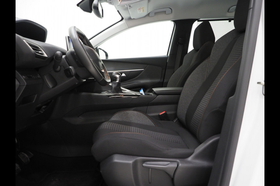Peugeot 5008 1.2 PureTech 7P. | 360 | Stoelverwarming | PDC | Cruise | Climate | Carplay