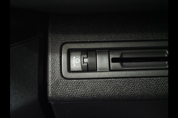 Peugeot 5008 1.2 PureTech 7P. | 360 | Stoelverwarming | PDC | Cruise | Climate | Carplay