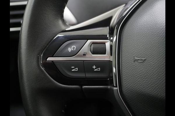 Peugeot 5008 1.2 PureTech 7P. | 360 | Stoelverwarming | PDC | Cruise | Climate | Carplay