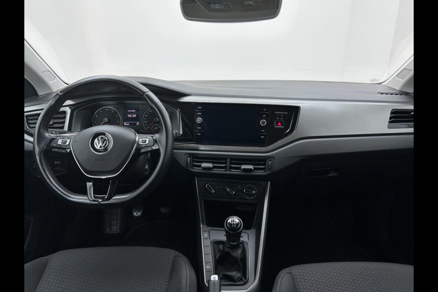 Volkswagen Polo Occasion 1.0 TSI Comfortline Business | Zwart | Tweedehands Volkswagen Polo | Airco | Cruisecontrol | Bluetooth