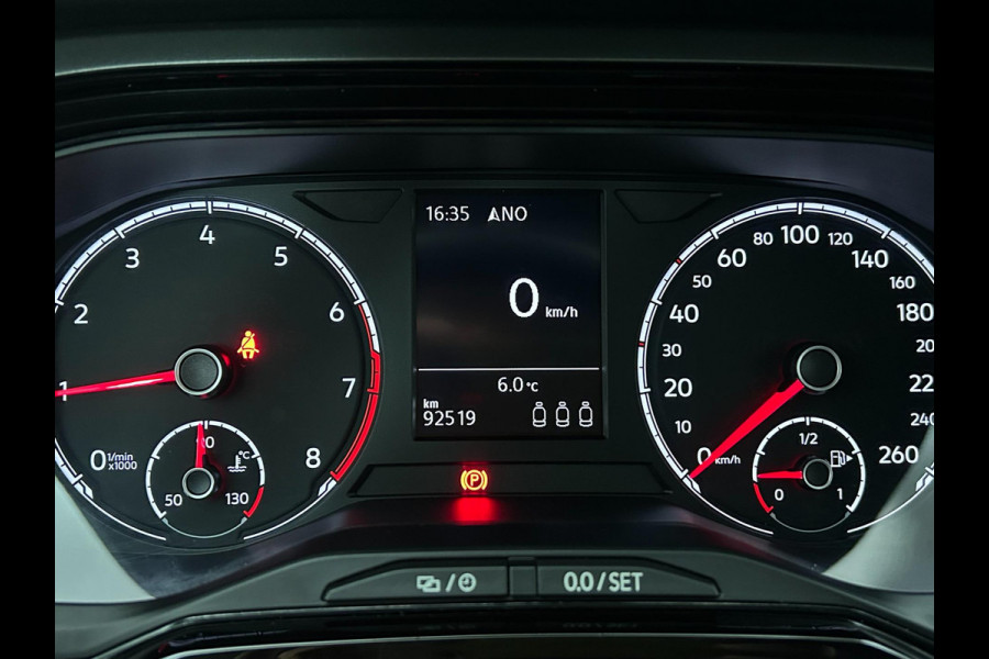 Volkswagen Polo Occasion 1.0 TSI Comfortline Business | Zwart | Tweedehands Volkswagen Polo | Airco | Cruisecontrol | Bluetooth