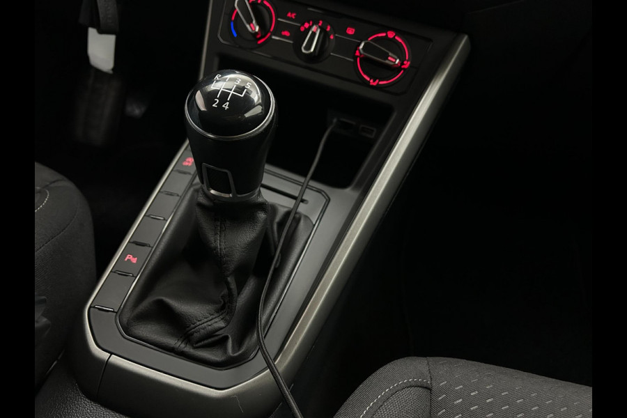 Volkswagen Polo Occasion 1.0 TSI Comfortline Business | Zwart | Tweedehands Volkswagen Polo | Airco | Cruisecontrol | Bluetooth