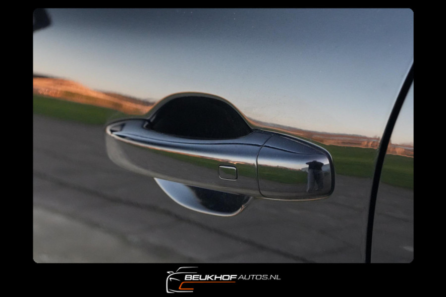 Renault Clio 1.0 TCe Intens Camera Half leer Carplay Navi