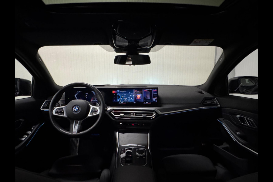 BMW 3 Serie Touring 330e | M-SPORT | PANO | HUD | TREKHAAK | CAMERA | SHADOW LINE