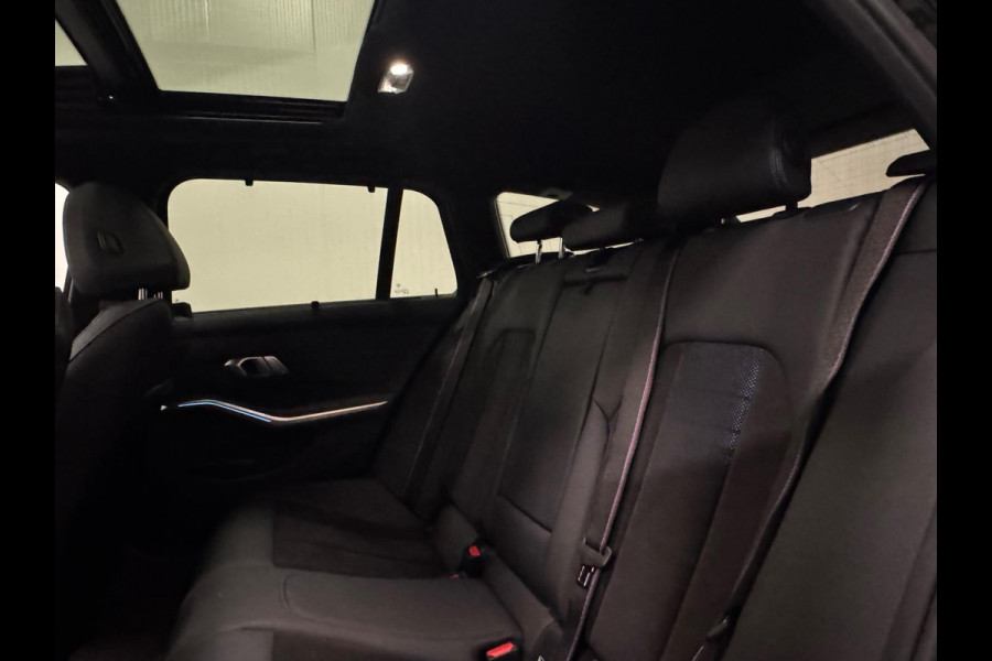 BMW 3 Serie Touring 330e | M-SPORT | PANO | HUD | TREKHAAK | CAMERA | SHADOW LINE