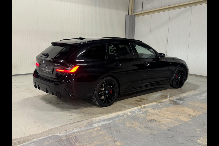 BMW 3 Serie Touring 330e | M-SPORT | PANO | HUD | TREKHAAK | CAMERA | SHADOW LINE