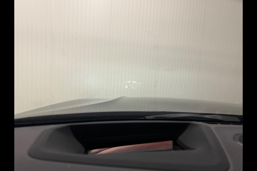 BMW 3 Serie Touring 330e | M-SPORT | PANO | HUD | TREKHAAK | CAMERA | SHADOW LINE