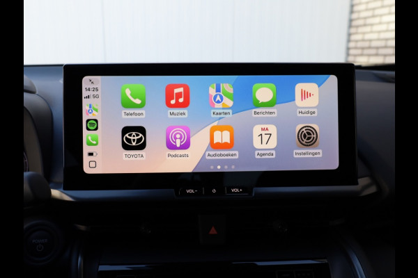 Toyota C-HR 2.0 PHEV 220 Dynamic | Nieuw! | Bi-Tone | Stoel/Stuurwielverwarm