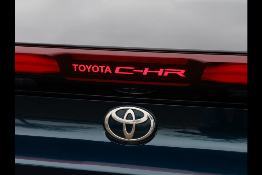 Toyota C-HR 2.0 PHEV 220 Dynamic | Nieuw! | Bi-Tone | Stoel/Stuurwielverwarm