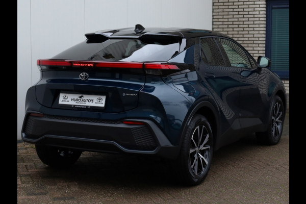 Toyota C-HR 2.0 PHEV 220 Dynamic | Nieuw! | Bi-Tone | Stoel/Stuurwielverwarm