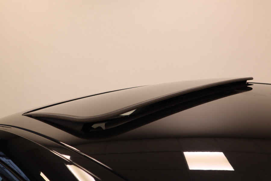 BMW 4 Serie Gran Coupé 420i High Executive Edition M-sport Schuif/kantel-dak Leder