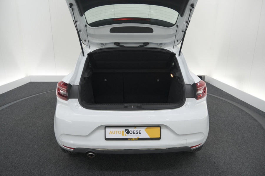 Renault Clio TCe 130 EDC Intens | Rondom Camera | Apple Carplay | Parkeersensoren | Climate Control