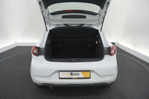 Renault Clio TCe 130 EDC Intens | Rondom Camera | Apple Carplay | Parkeersensoren | Climate Control