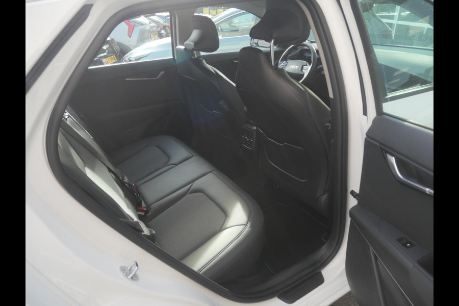 Kia Niro 1.6 GDi Hybrid DynamicLine | Trekhaak | Cruise | Clima | Camera | Navi | Keyless |