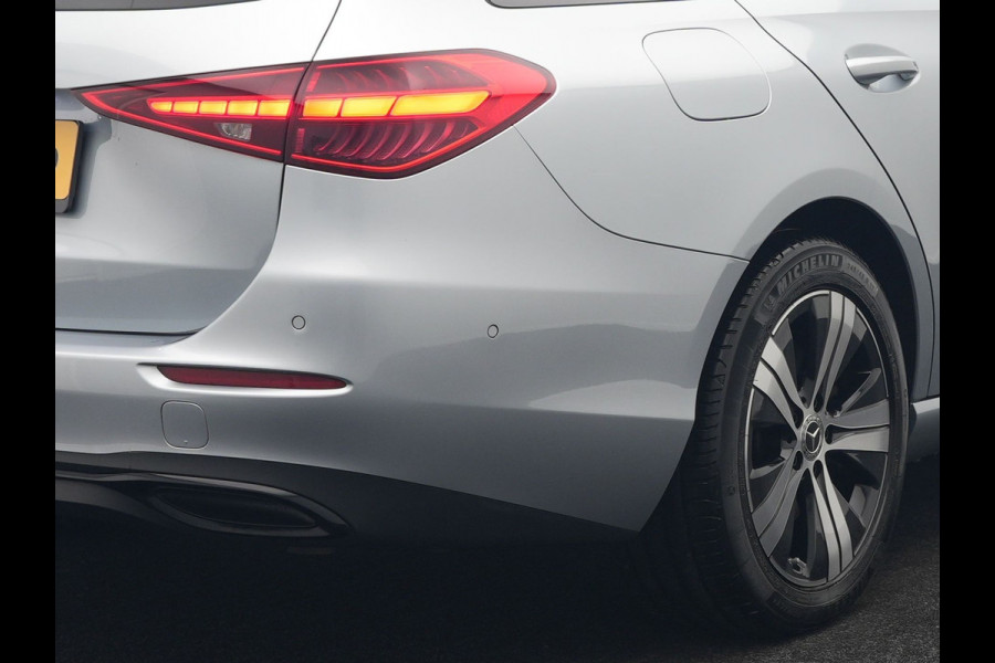 Mercedes-Benz C-Klasse Estate 300 e Avantgarde Plug In Hybrid 313pk Dealer O.H. PHEV | Adaptive Cruise | 360 Camera | Lederen Sportstoelen Verwarmd | Night Pakket | Apple Carplay | Sfeerverlichting | Blis | Navigatie | DAB |