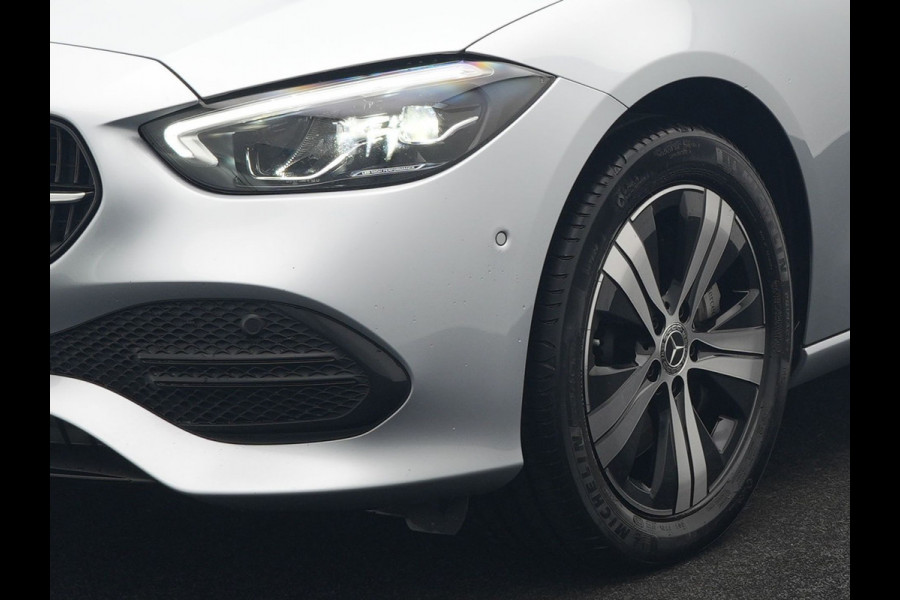 Mercedes-Benz C-Klasse Estate 300 e Avantgarde Plug In Hybrid 313pk Dealer O.H. PHEV | Adaptive Cruise | 360 Camera | Lederen Sportstoelen Verwarmd | Night Pakket | Apple Carplay | Sfeerverlichting | Blis | Navigatie | DAB |