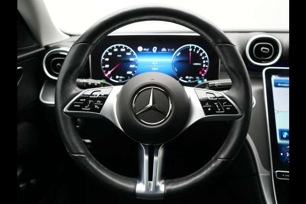 Mercedes-Benz C-Klasse Estate 300 e Avantgarde Plug In Hybrid 313pk Dealer O.H. PHEV | Adaptive Cruise | 360 Camera | Lederen Sportstoelen Verwarmd | Night Pakket | Apple Carplay | Sfeerverlichting | Blis | Navigatie | DAB |