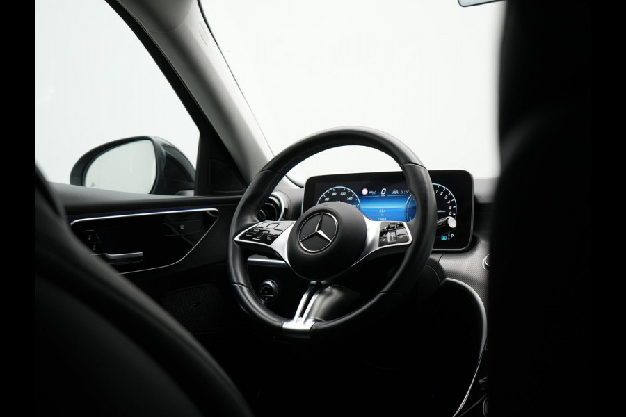 Mercedes-Benz C-Klasse Estate 300 e Avantgarde Plug In Hybrid 313pk Dealer O.H. PHEV | Adaptive Cruise | 360 Camera | Lederen Sportstoelen Verwarmd | Night Pakket | Apple Carplay | Sfeerverlichting | Blis | Navigatie | DAB |