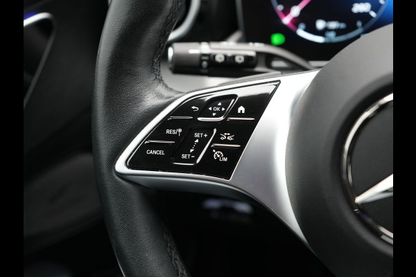 Mercedes-Benz C-Klasse Estate 300 e Avantgarde Plug In Hybrid 313pk Dealer O.H. PHEV | Adaptive Cruise | 360 Camera | Lederen Sportstoelen Verwarmd | Night Pakket | Apple Carplay | Sfeerverlichting | Blis | Navigatie | DAB |