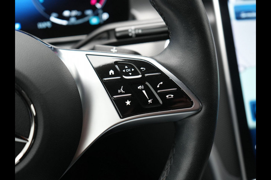 Mercedes-Benz C-Klasse Estate 300 e Avantgarde Plug In Hybrid 313pk Dealer O.H. PHEV | Adaptive Cruise | 360 Camera | Lederen Sportstoelen Verwarmd | Night Pakket | Apple Carplay | Sfeerverlichting | Blis | Navigatie | DAB |