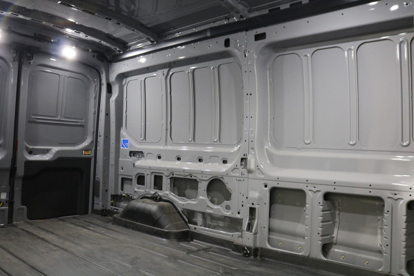 Ford E-Transit 350 L3 H2 Trend 68 kWh Navigatie Adapt. Cruise 360 Camera