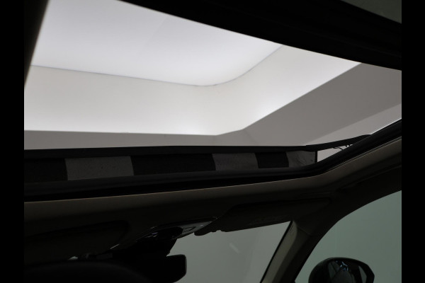 Lynk & Co 01 1.5 HYBRID + PANORAMA | ADAPTIVE CRUISE | STOELVERW. | CAMERA | 20 INCH | CARPLAY