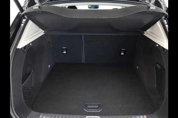 Lynk & Co 01 1.5 HYBRID + PANORAMA | ADAPTIVE CRUISE | STOELVERW. | CAMERA | 20 INCH | CARPLAY