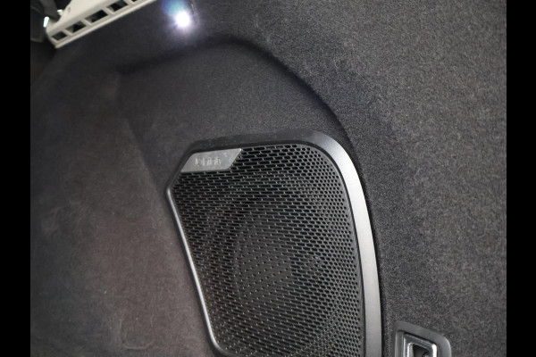 Lynk & Co 01 1.5 HYBRID + PANORAMA | ADAPTIVE CRUISE | STOELVERW. | CAMERA | 20 INCH | CARPLAY