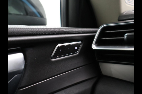 Lynk & Co 01 1.5 HYBRID + PANORAMA | ADAPTIVE CRUISE | STOELVERW. | CAMERA | 20 INCH | CARPLAY