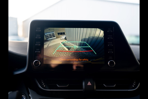 Toyota C-HR 1.8 Hybrid First Edition | JBL | LED koplampen | BSM | Navi | PDC V&A | Prijs Rijklaar!!