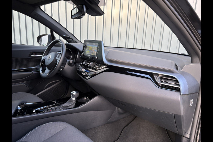 Toyota C-HR 1.8 Hybrid First Edition | JBL | LED koplampen | BSM | Navi | PDC V&A | Prijs Rijklaar!!