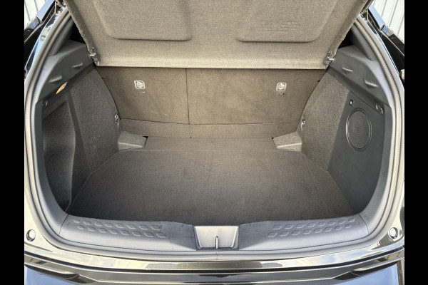 Toyota C-HR 1.8 Hybrid First Edition | JBL | LED koplampen | BSM | Navi | PDC V&A | Prijs Rijklaar!!