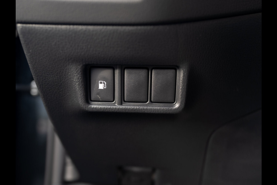 Toyota C-HR 1.8 Hybrid First Edition | JBL | LED koplampen | BSM | Navi | PDC V&A | Prijs Rijklaar!!