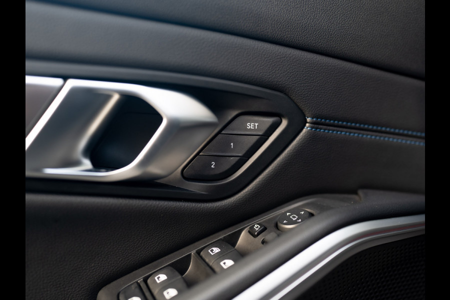 BMW 3-serie 320i High Executive | M-Sport | Laser | Stoelgeheugen | Trekhaak wegkl. | 19'' | Head Up | Camera | Keyless | Prijs Rijklaar!!