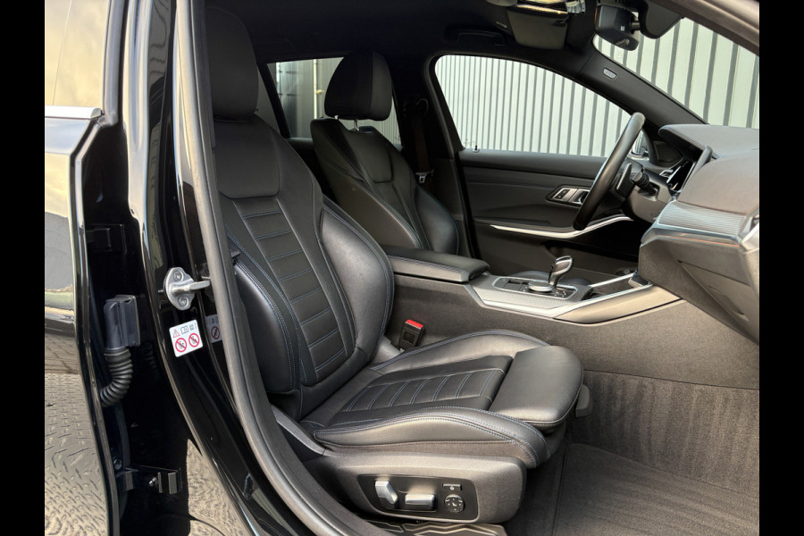 BMW 3-serie 320i High Executive | M-Sport | Laser | Stoelgeheugen | Trekhaak wegkl. | 19'' | Head Up | Camera | Keyless | Prijs Rijklaar!!