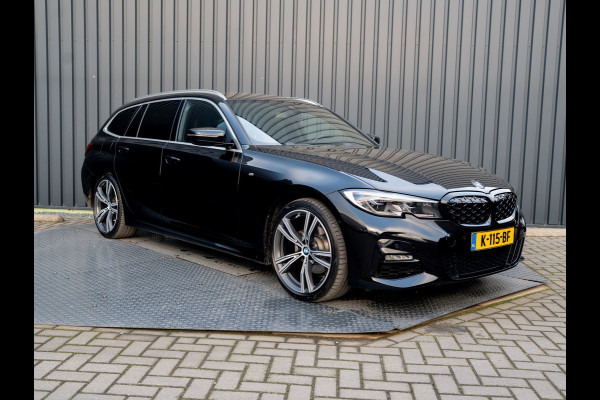 BMW 3-serie 320i High Executive | M-Sport | Laser | Stoelgeheugen | Trekhaak wegkl. | 19'' | Head Up | Camera | Keyless | Prijs Rijklaar!!