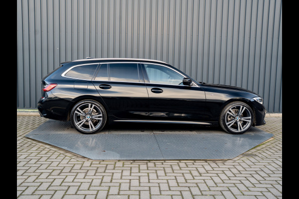 BMW 3-serie 320i High Executive | M-Sport | Laser | Stoelgeheugen | Trekhaak wegkl. | 19'' | Head Up | Camera | Keyless | Prijs Rijklaar!!