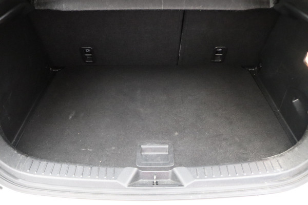 Mazda CX-3 2.0 SkyActiv-G 120 Dynamic Climate, Stoelverw., Cruise, Navigatie, Bluetooth, DAB, PDC, Trekhaak