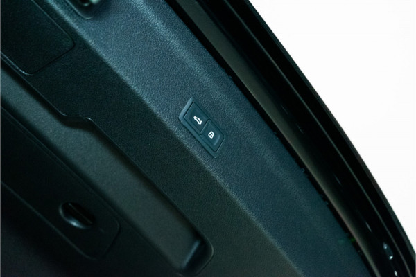 Audi Q3 Sportback 45 TFSI e S Edition 245PK | Pano | Sonos | Trekhaak | Sfeer | VOL! 12 MND Garantie