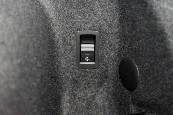 Audi Q3 Sportback 45 TFSI e S Edition 245PK | Pano | Sonos | Trekhaak | Sfeer | VOL! 12 MND Garantie